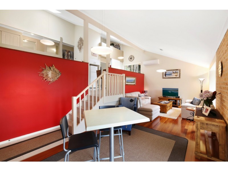 9A Hibiscus Avenue, North Avoca NSW 2260