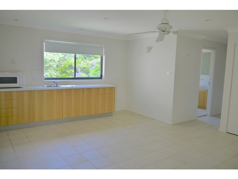 14a  North Avoca Parade, North Avoca NSW 2260