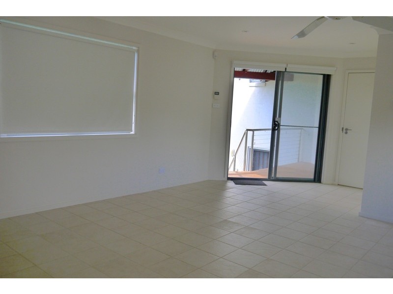 14a  North Avoca Parade, North Avoca NSW 2260