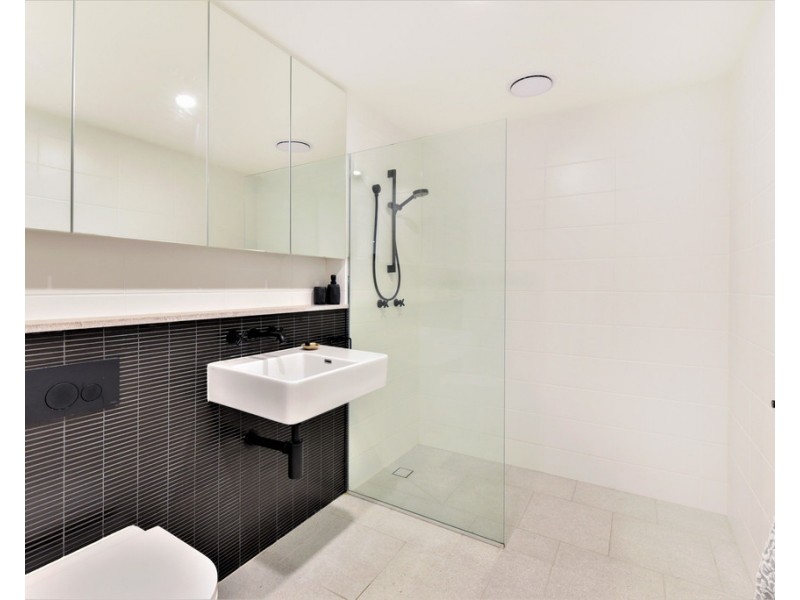 206/6 Pine Tree Lane, Terrigal NSW 2260