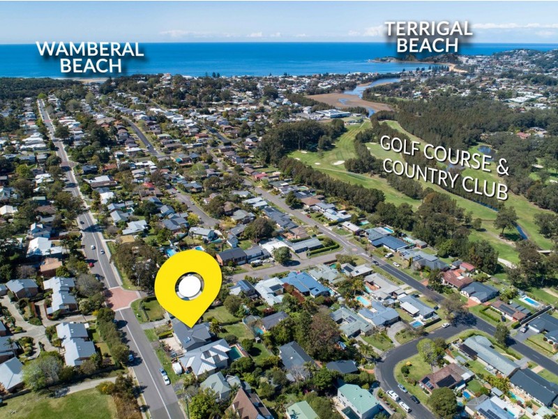 100 Old Gosford Road, Wamberal NSW 2260