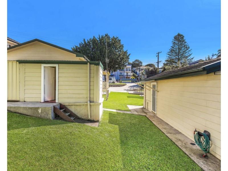 24 Wilson Road, Terrigal NSW 2260