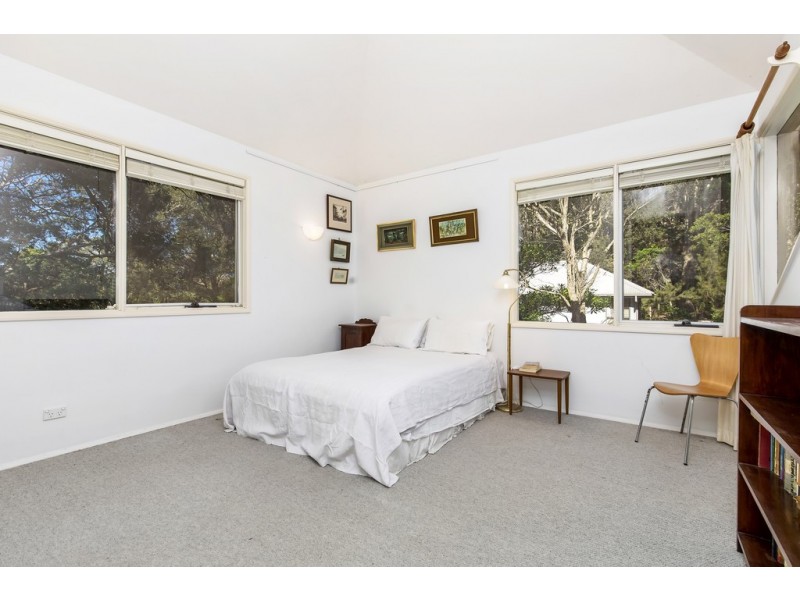 25 High View Road, Pretty Beach NSW 2257