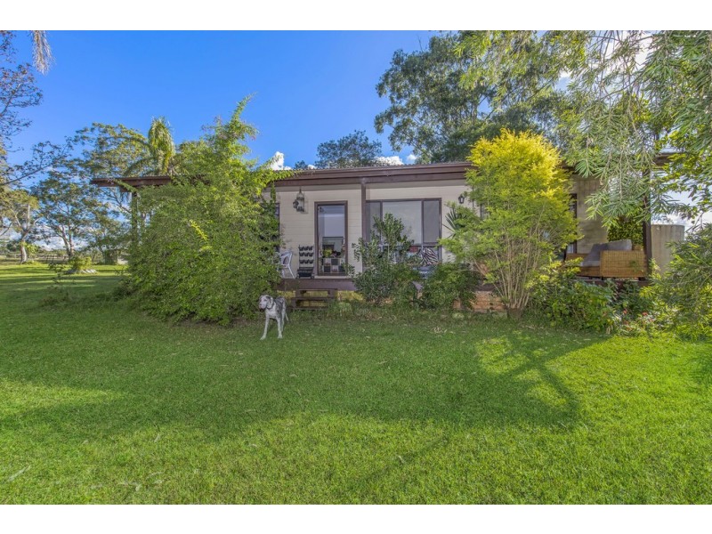 92 Mountain Road, Halloran NSW 2259