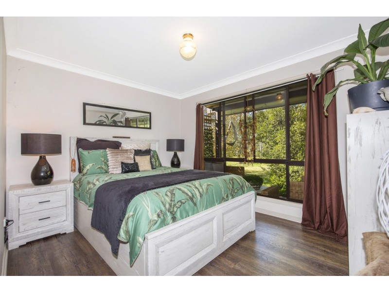 92 Mountain Road, Halloran NSW 2259