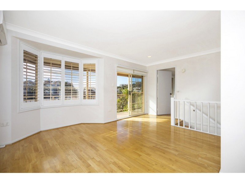 2/14 Henley Avenue, Terrigal NSW 2260