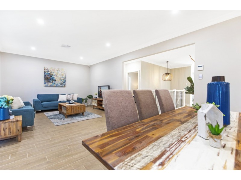 30 Karalee Street, Wadalba NSW 2259