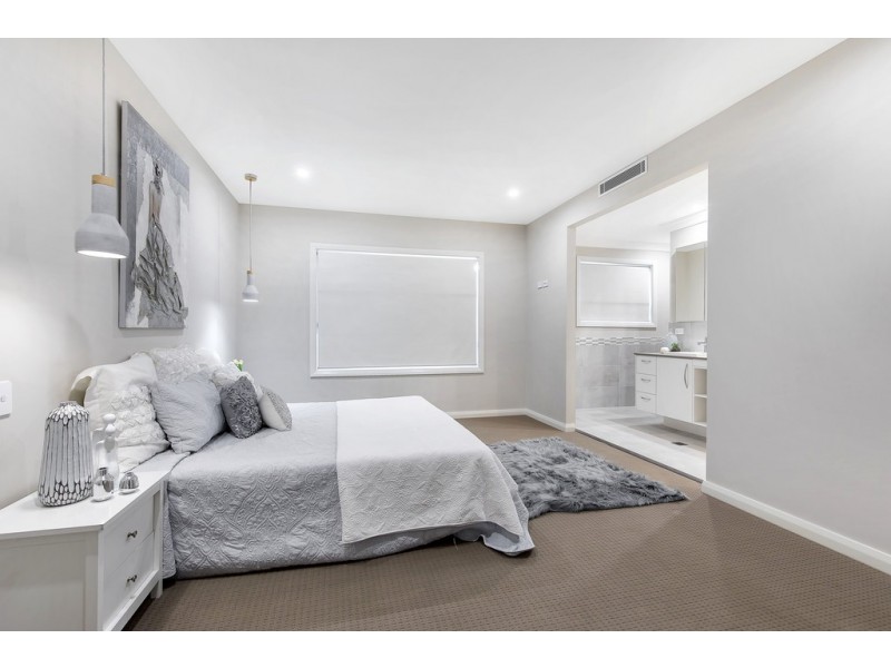 30 Karalee Street, Wadalba NSW 2259