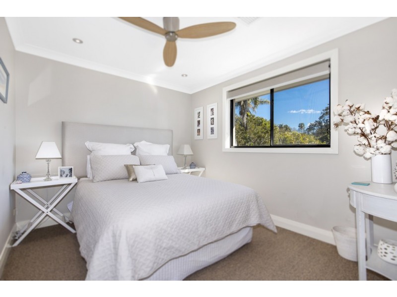 6 Loxton Avenue, Wamberal NSW 2260