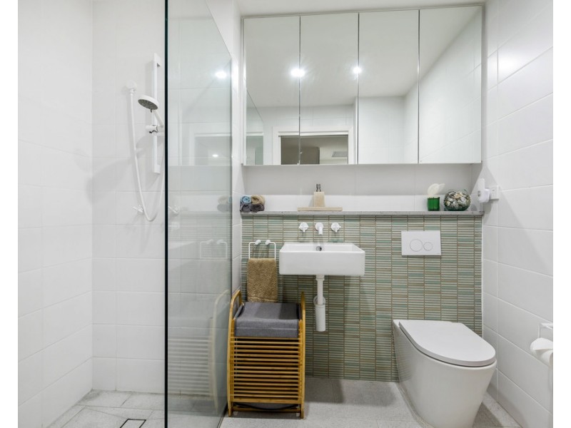 504/6 Pine Tree Lane, Terrigal NSW 2260