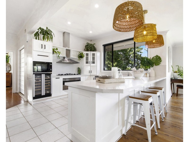 548 The Entrance Road, Erina Heights NSW 2260