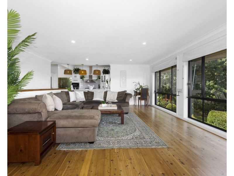 548 The Entrance Road, Erina Heights NSW 2260