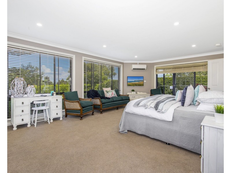 548 The Entrance Road, Erina Heights NSW 2260