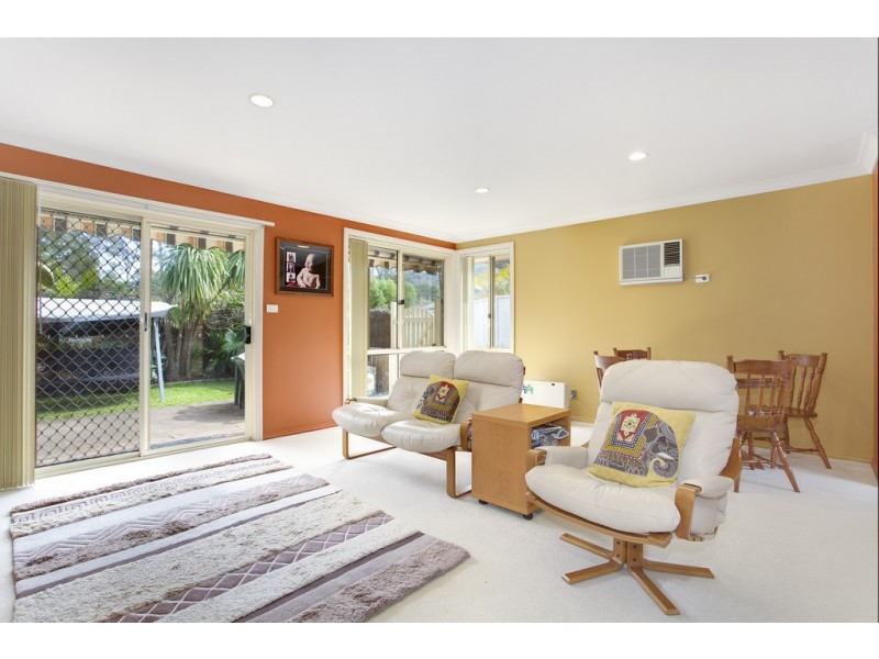 1/37 Davies Street, Kincumber NSW 2251