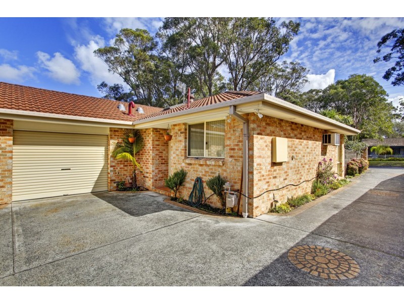 1/37 Davies Street, Kincumber NSW 2251