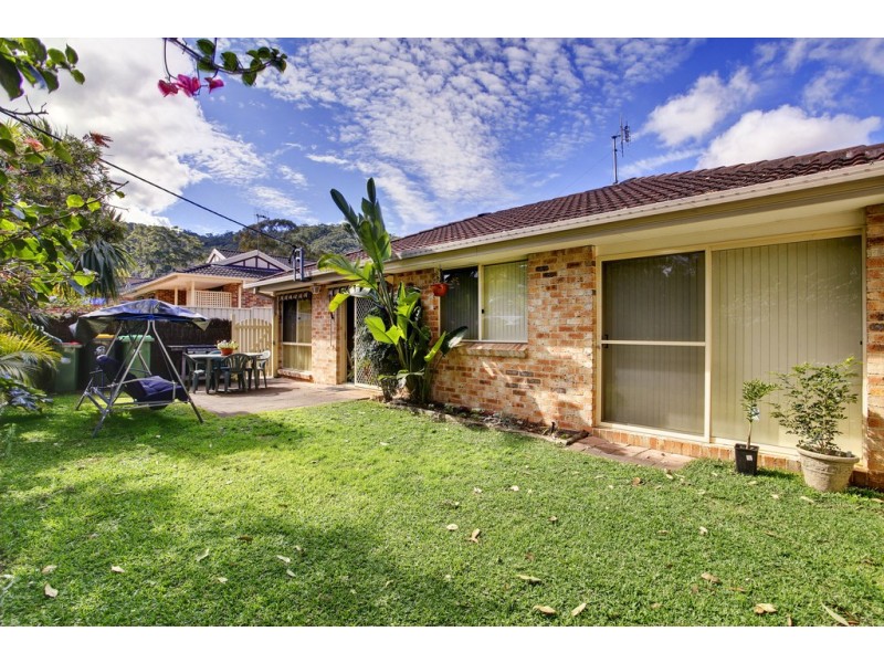 1/37 Davies Street, Kincumber NSW 2251