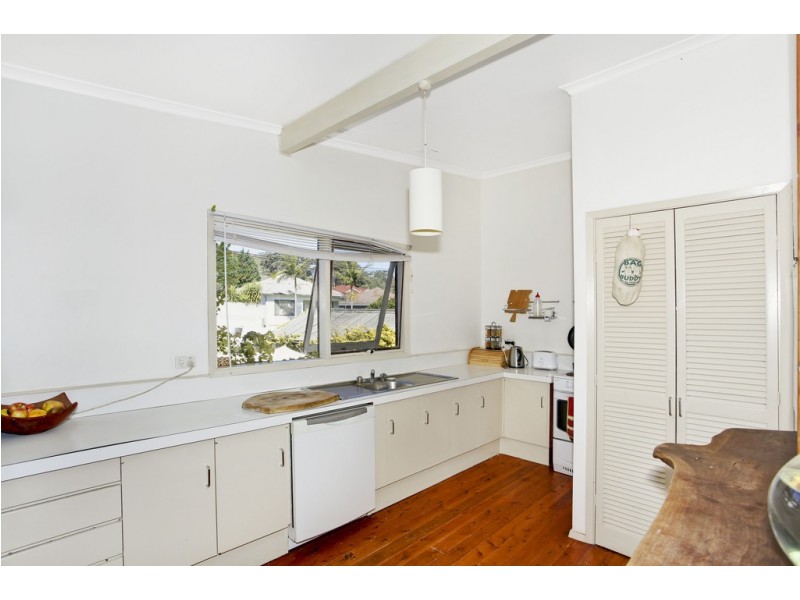 11 Ena Street, Terrigal NSW 2260