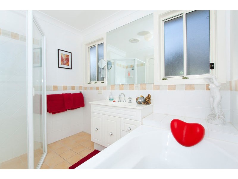 81 Old Gosford Road, Wamberal NSW 2260