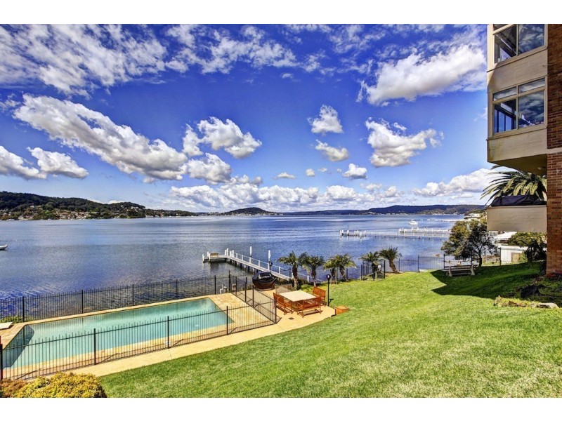 14/53-57 Caroline Street, East Gosford NSW 2250