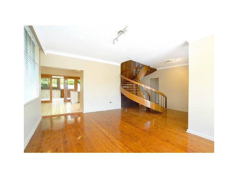 35 Willoughby Road, Terrigal NSW 2260