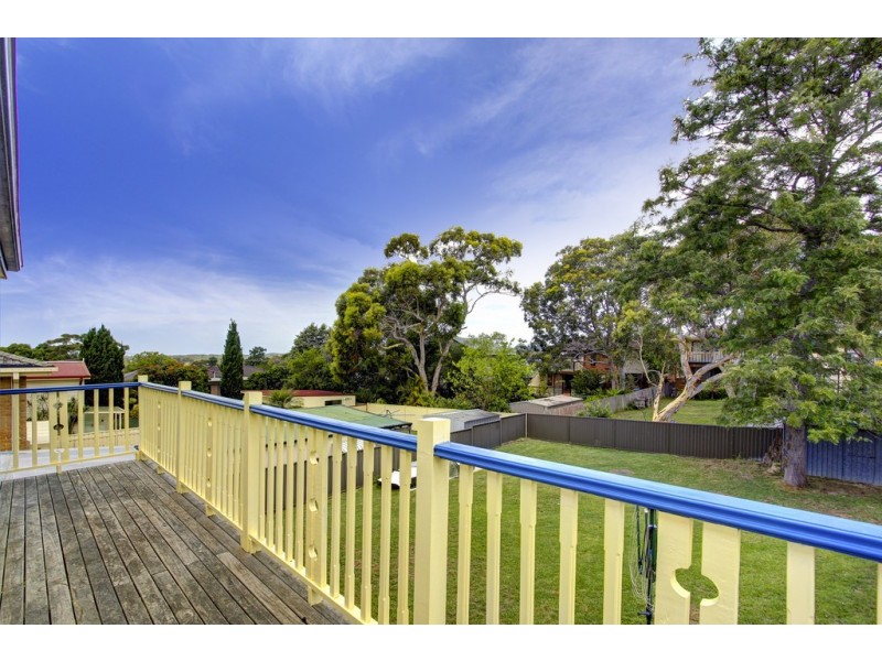 6 Strickland Road, Killarney Vale NSW 2261