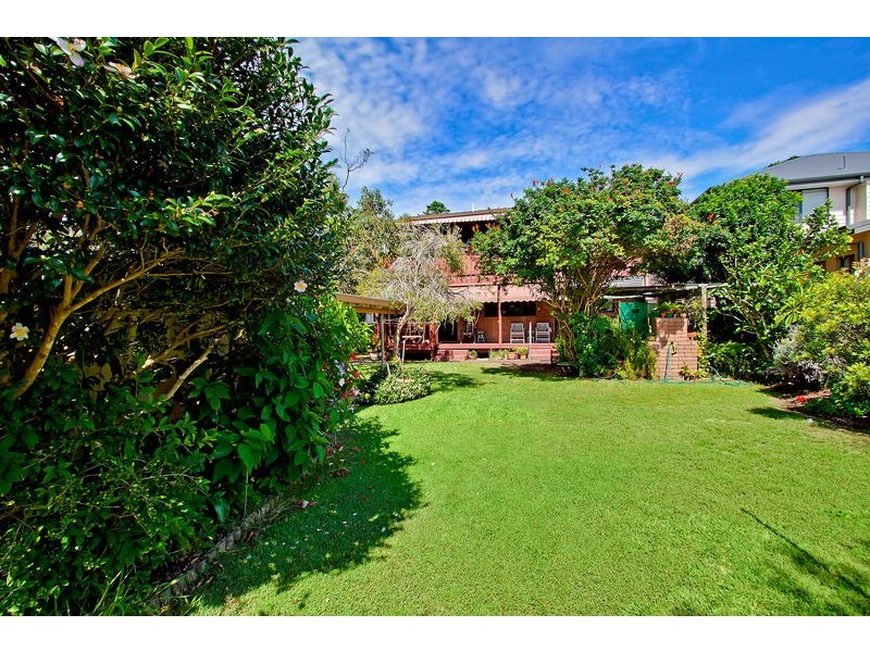 28 Ocean Street, North Avoca NSW 2260