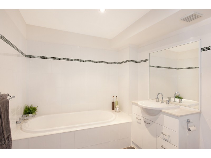 8/55-59 Scenic Highway, Terrigal NSW 2260