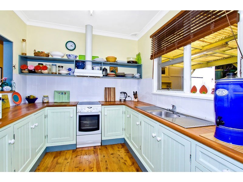 2 Margin Street, Gosford NSW 2250