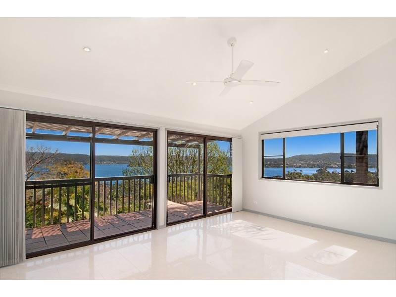 23 Marilyn Parade, Green Point NSW 2251