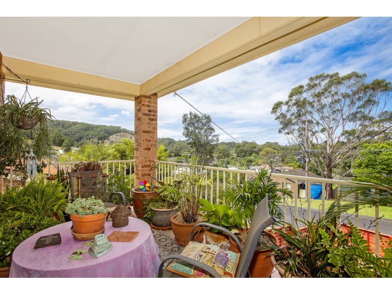 1/6 Kooronya Road, Kincumber NSW 2251