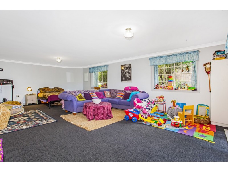 1/6 Kooronya Road, Kincumber NSW 2251