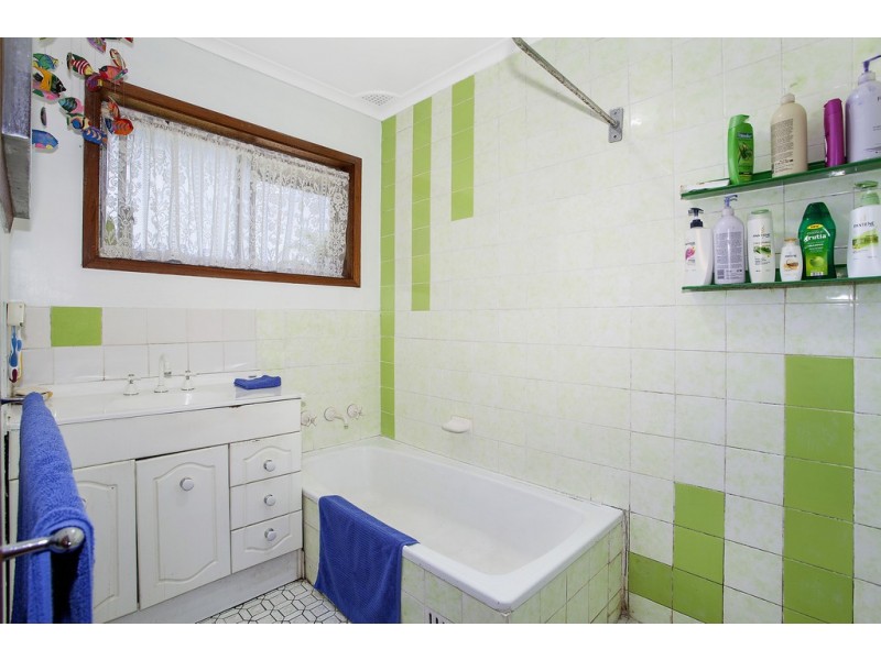 1036 The Entrance Road, Forresters Beach NSW 2260