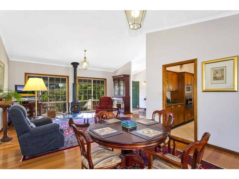 8 Country View Close, Picketts Valley NSW 2251