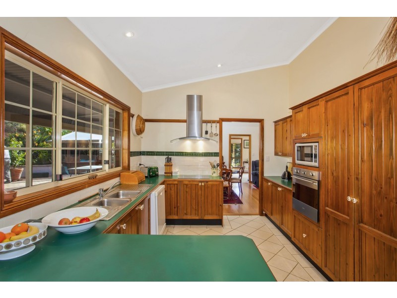 8 Country View Close, Picketts Valley NSW 2251