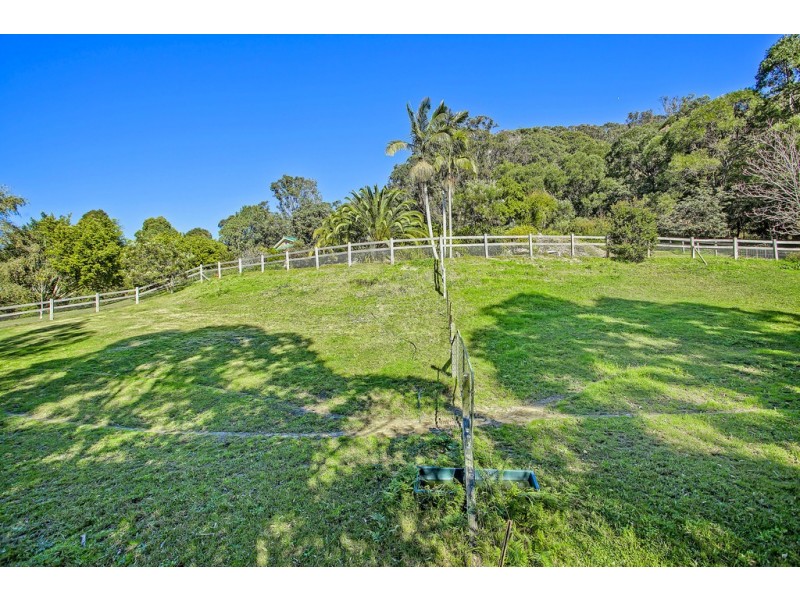 8 Country View Close, Picketts Valley NSW 2251