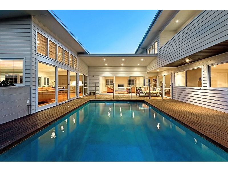 12 Clairvoux Road, Wamberal NSW 2260