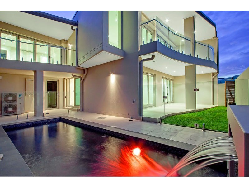11/18-20 Scenic Highway, Terrigal NSW 2260