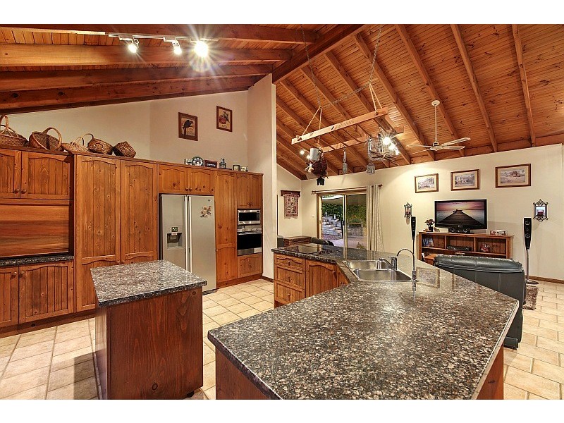 173 Lauffs Lane, Wyong Creek NSW 2259