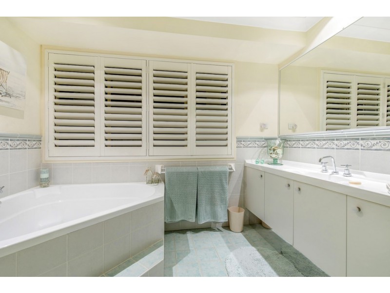 19 Sheffield Drive, Terrigal NSW 2260