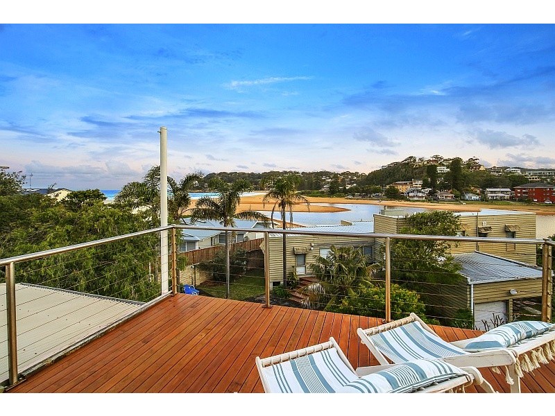 22 Bareena Avenue, North Avoca NSW 2260