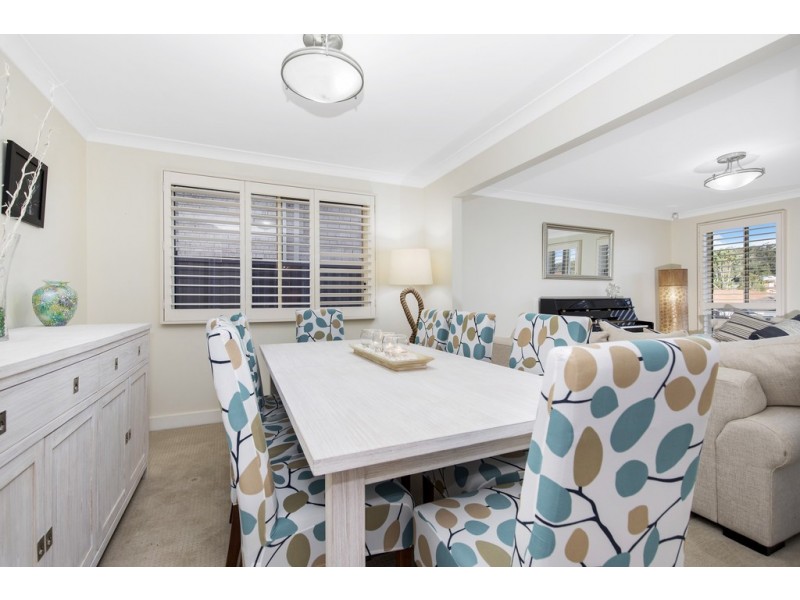 16 Bannister Drive, Erina NSW 2250