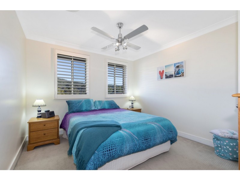 16 Bannister Drive, Erina NSW 2250