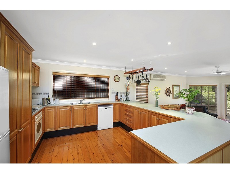 7 Asca Drive, Green Point NSW 2251