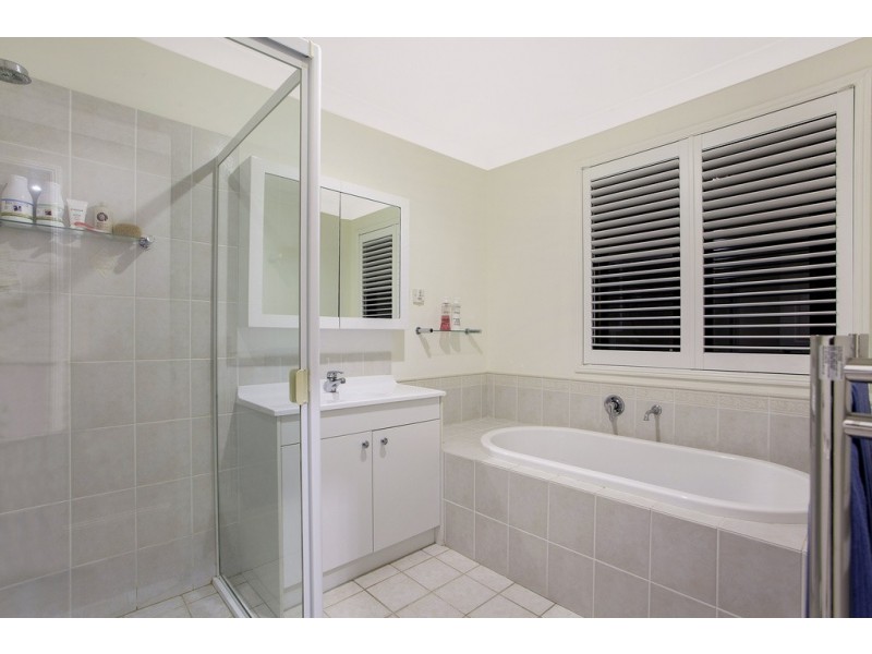 5 Roland Close, Terrigal NSW 2260