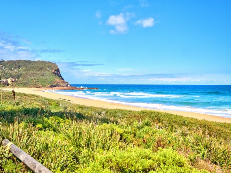 10 North Avoca Parade, North Avoca NSW 2260