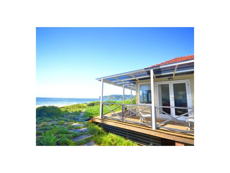 10 North Avoca Parade, North Avoca NSW 2260