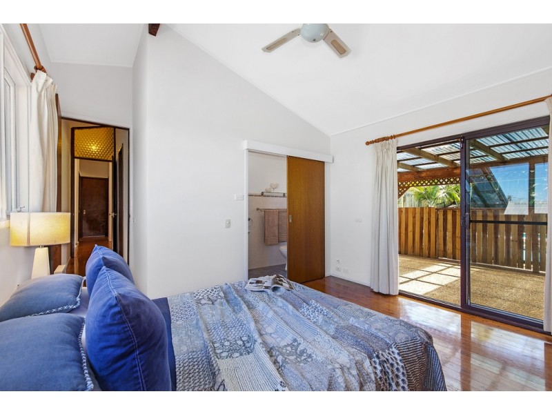 15 Braemar Drive, Wamberal NSW 2260