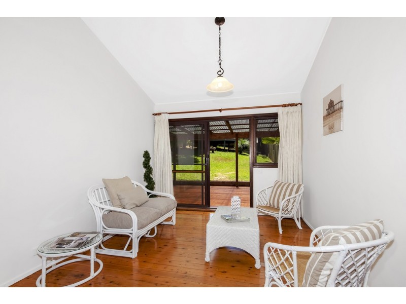 15 Braemar Drive, Wamberal NSW 2260