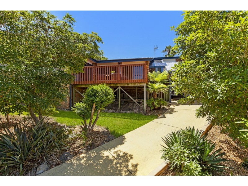 15 Braemar Drive, Wamberal NSW 2260