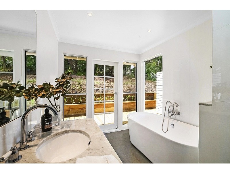 26 McGarrity Avenue, Matcham NSW 2250